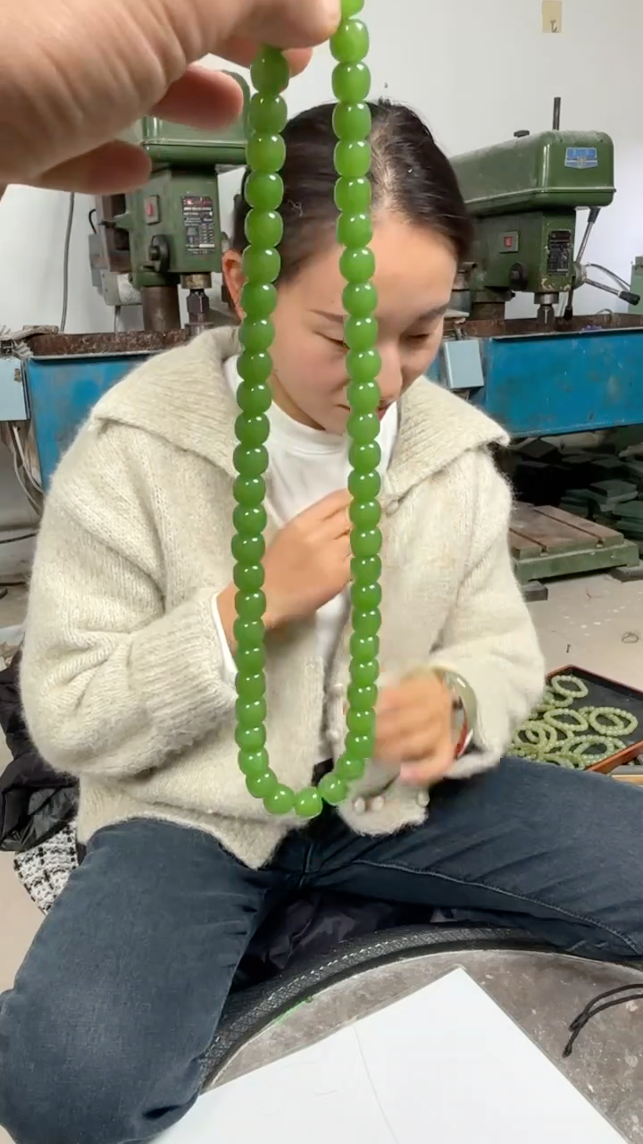 卡10苹果绿老型珠妈妈链