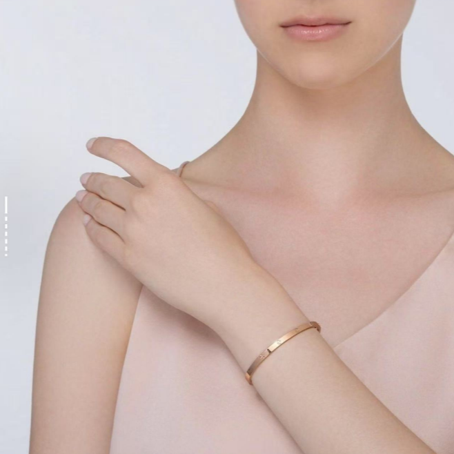 合金手镯 轻奢百搭经典款时尚女神手镯1