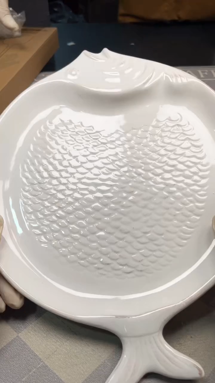 瓷片陶瓷如图所示周边