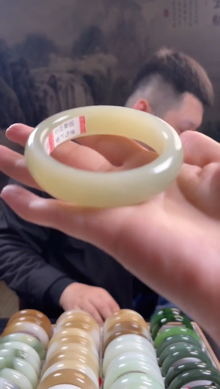 未镶嵌手镯和田玉57圈口0551