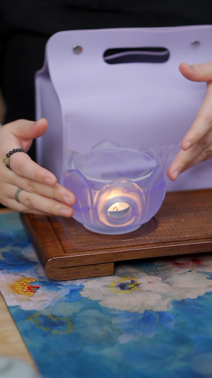 紫色 莲花 温茶炉     