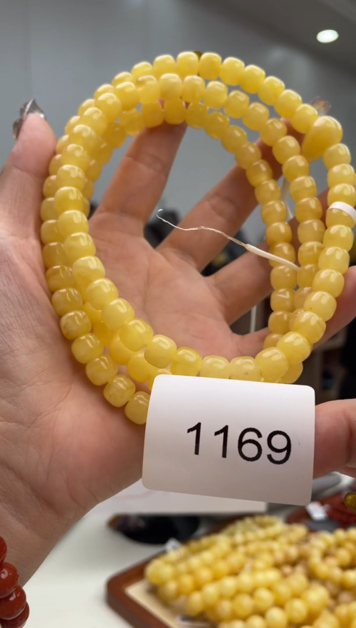 【闪购商品】琥珀裸石未镶嵌1169多样性发其中一件