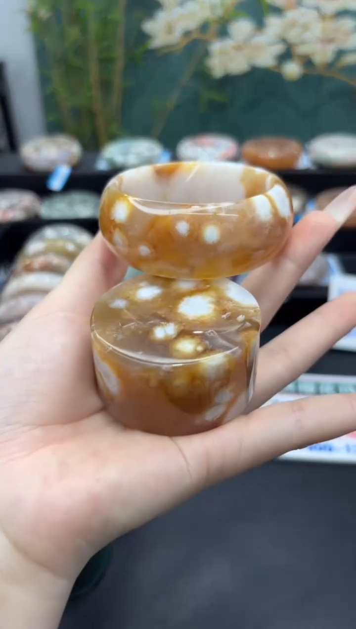 【闪购商品】石英质玉未镶嵌手镯A32(55圈赠送镯心)