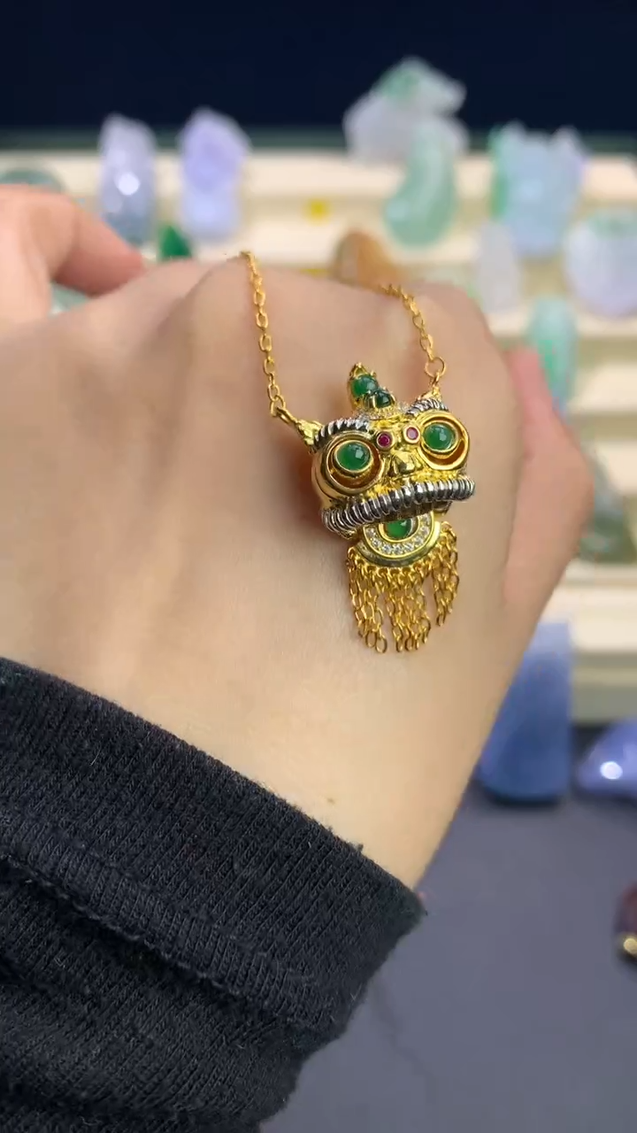 【闪购商品】翡翠吊坠(赠链)银S925镶嵌