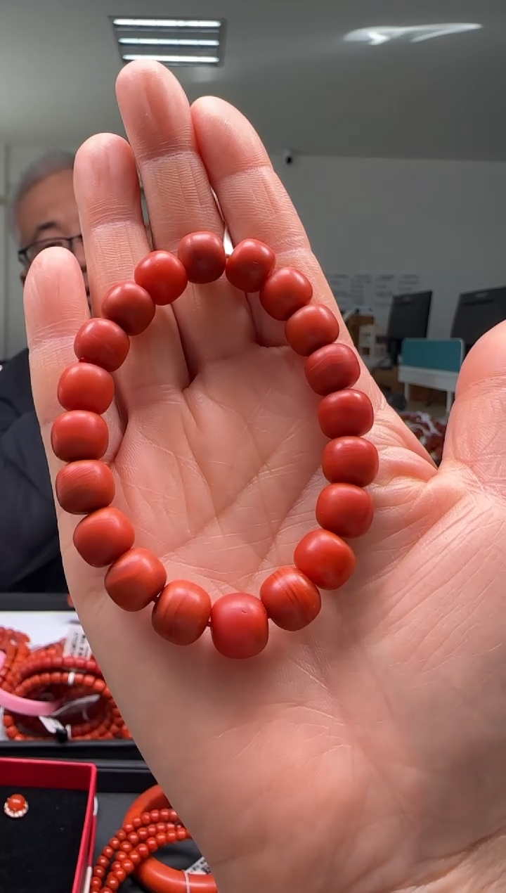 【闪购商品】南红玛瑙10mm阿东寨手串老型未镶嵌多样性发一件