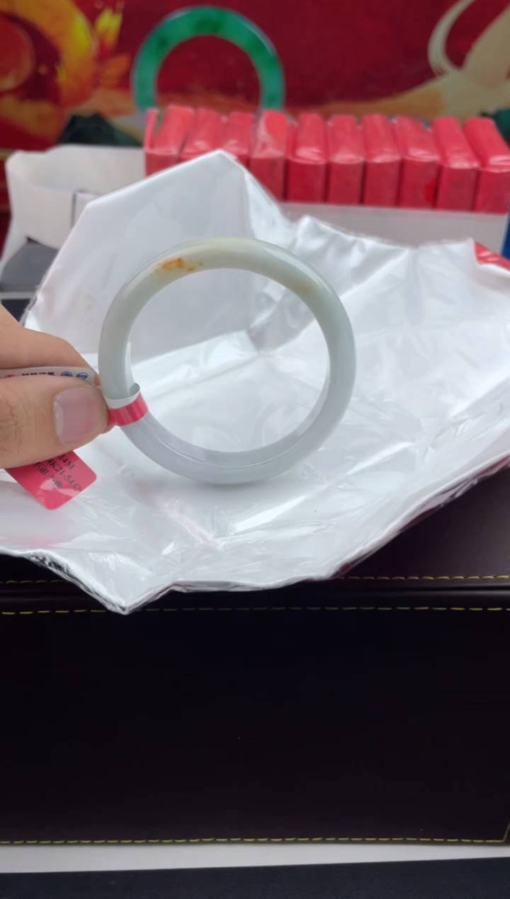 【闪购商品】翡翠手镯未镶嵌9翡翠手镯