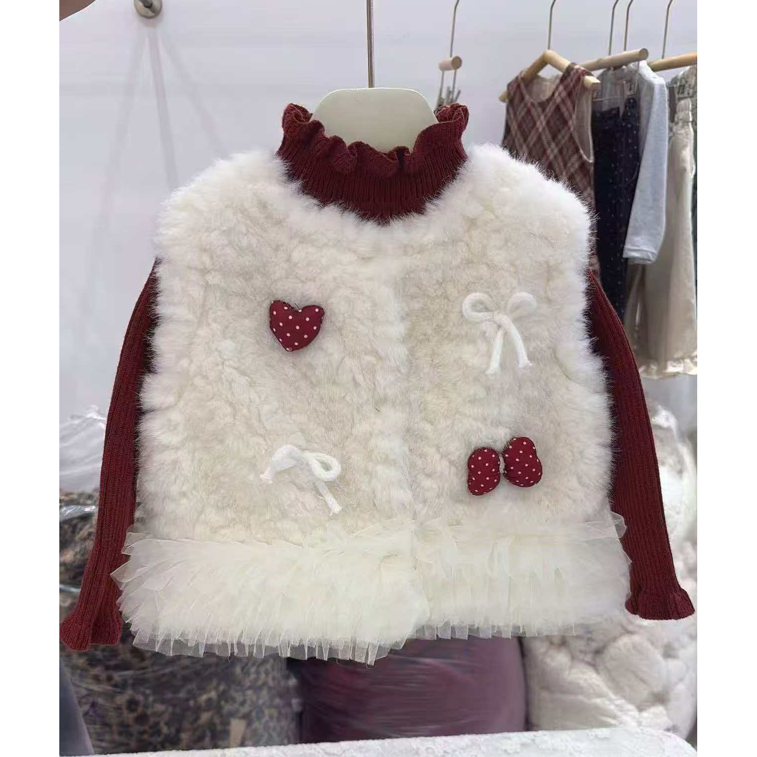 711-米色马甲蝴蝶结两件套