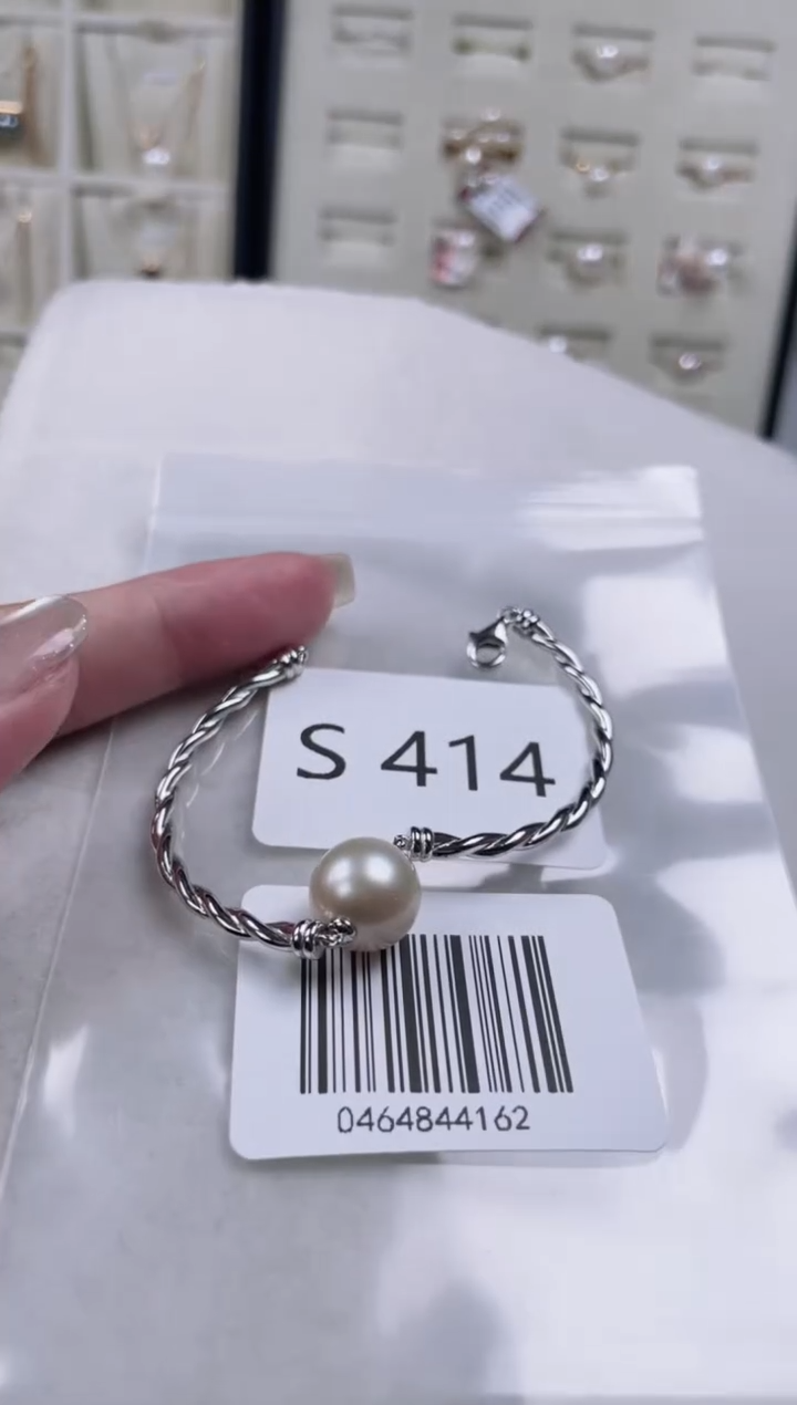 【闪购商品】海水珍珠手镯银S925镶嵌S414
