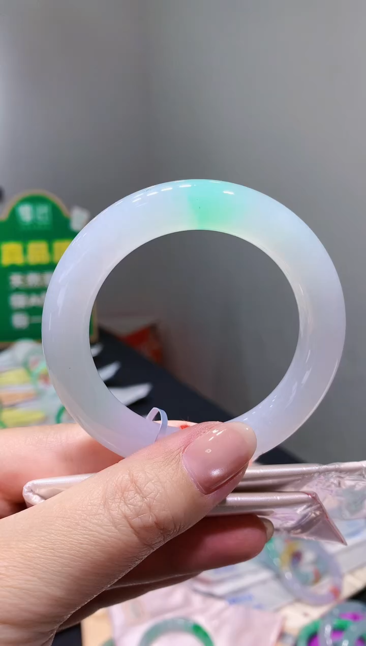 未镶嵌手镯翡翠-k301  天然缅甸A货翡翠54.2圆条