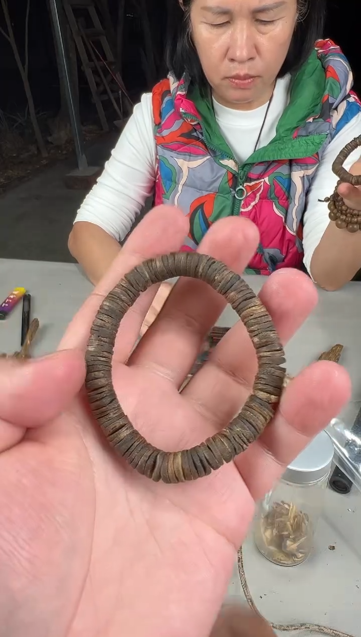 沉香沉香枕沉水虫漏片珠单圈多样性发1