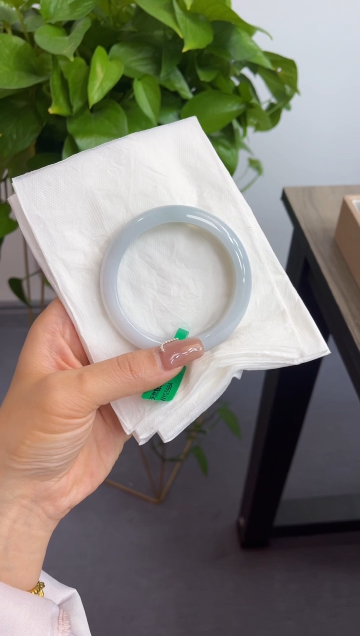 【闪购商品】翡翠手镯未镶嵌00009604