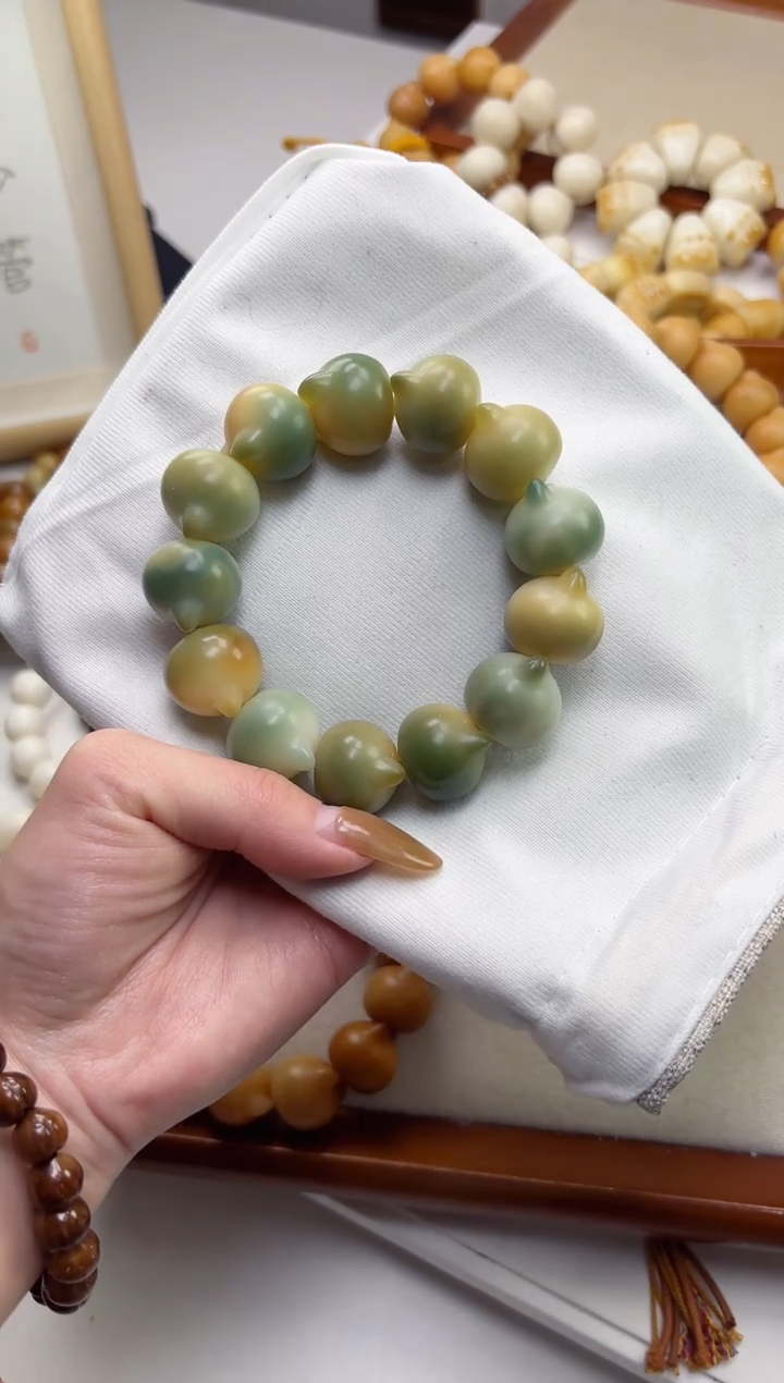 手串菩提根/象牙果氼*。沐q84干磨猫猫头21mm手串瑕疵不补