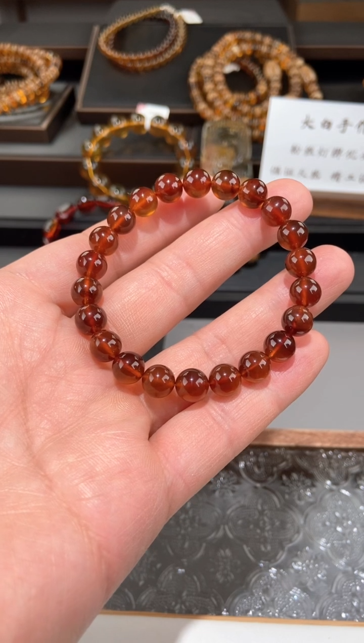 【闪购商品】琥珀手链未镶嵌棕红手串
