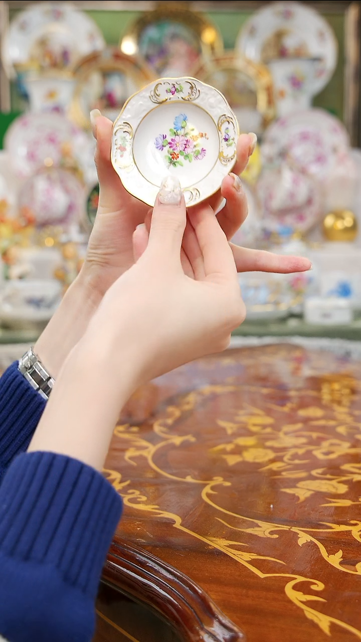 瓷米多家中古瓷器如图所示111