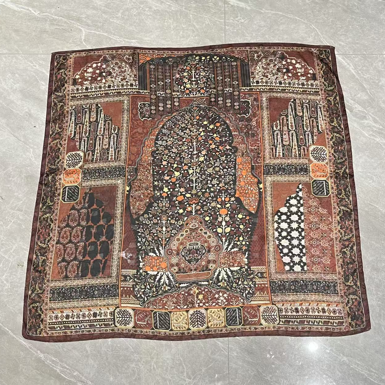 （桑波神树）桑波缎方巾85*85左右围巾