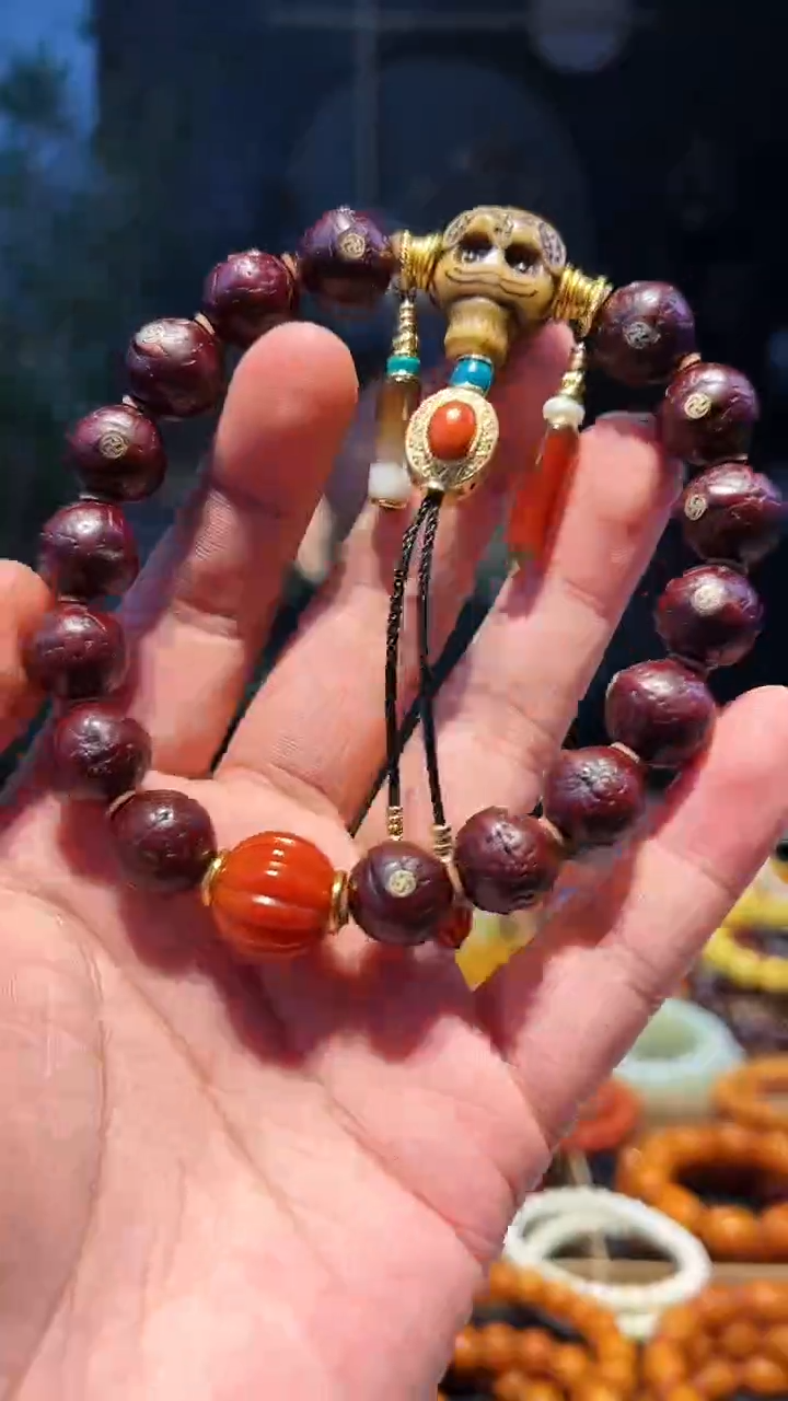 【闪购商品】菩提手串未镶嵌凤眼精配手持
