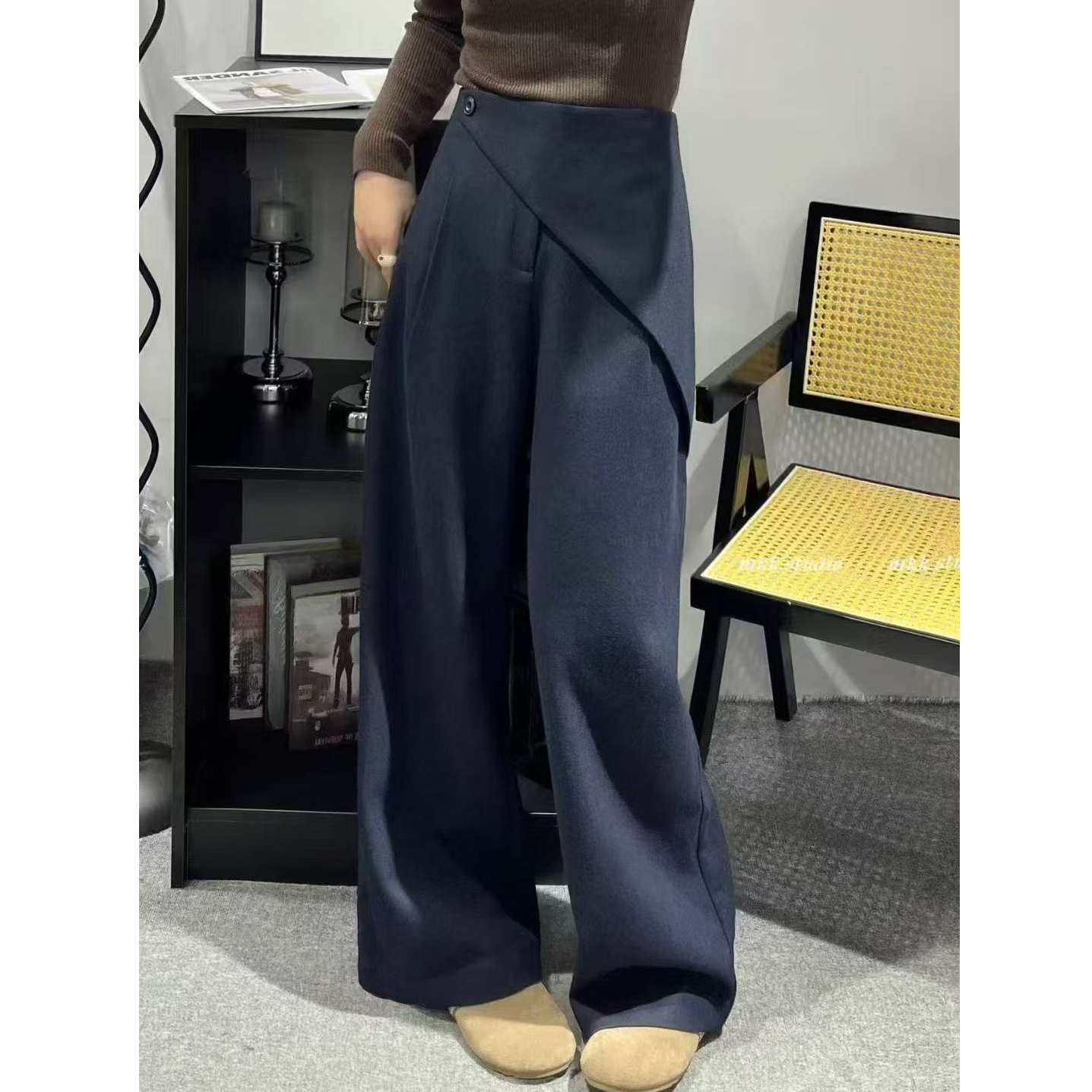 83296 休闲裤秋季高腰阔腿裤长裤垂感秋冬屁帘