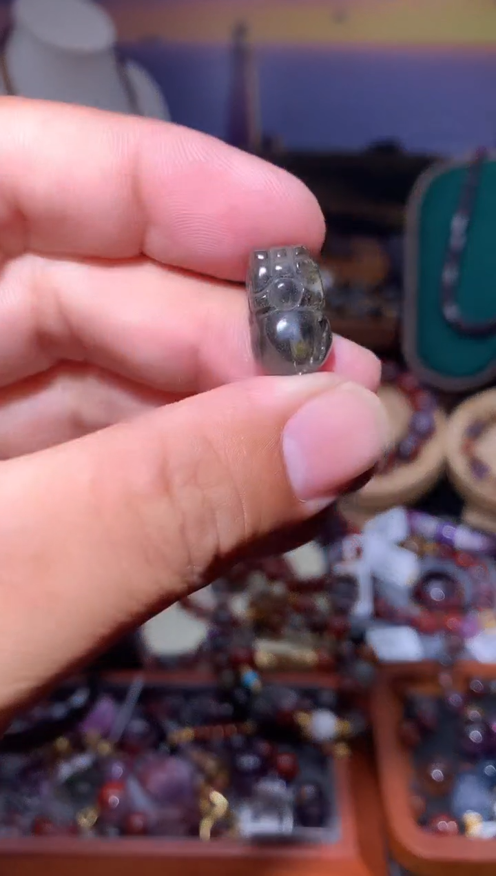 未镶嵌珠宝半成品水晶黑羽貔貅单颗