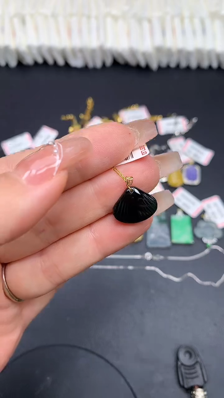 翡翠18K金镶嵌吊坠(不含链)MS193061