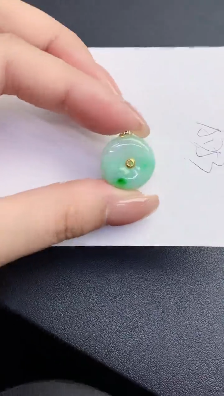 【闪购商品】翡翠颈饰18K金镶嵌0000000000