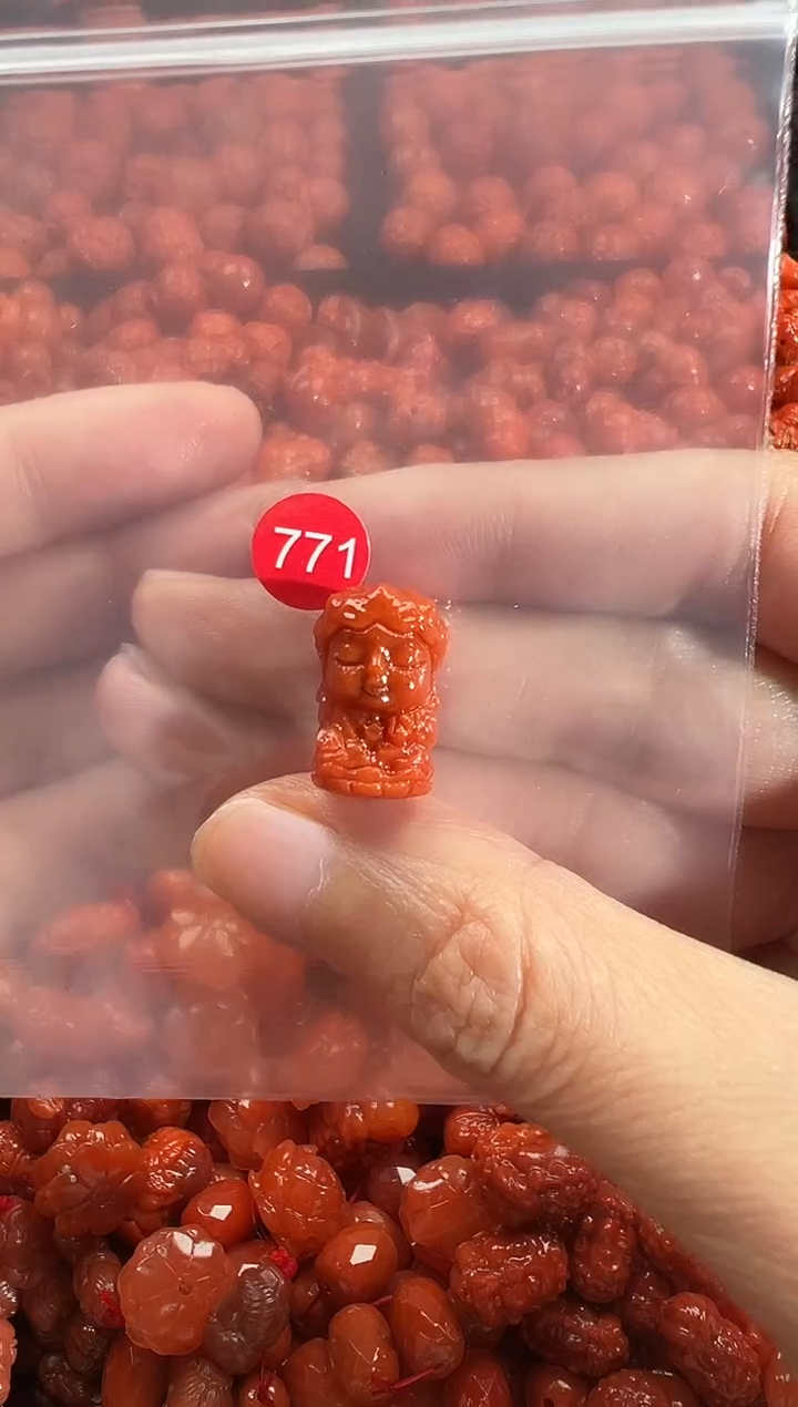 颈饰未镶嵌南红玛瑙1