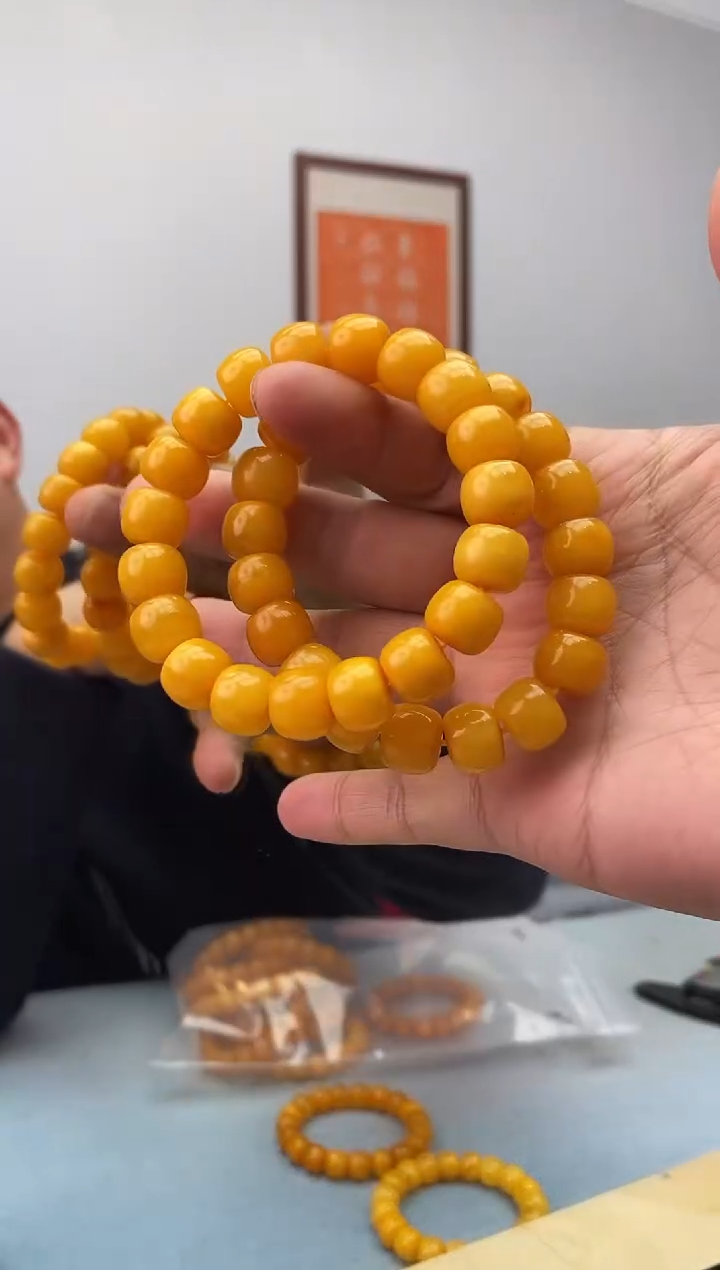 琥珀未镶嵌珠宝奇石假一罚十，多样性发一件018