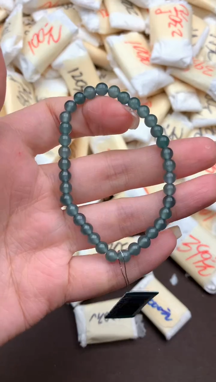 【闪购商品】翡翠挂件未镶嵌一