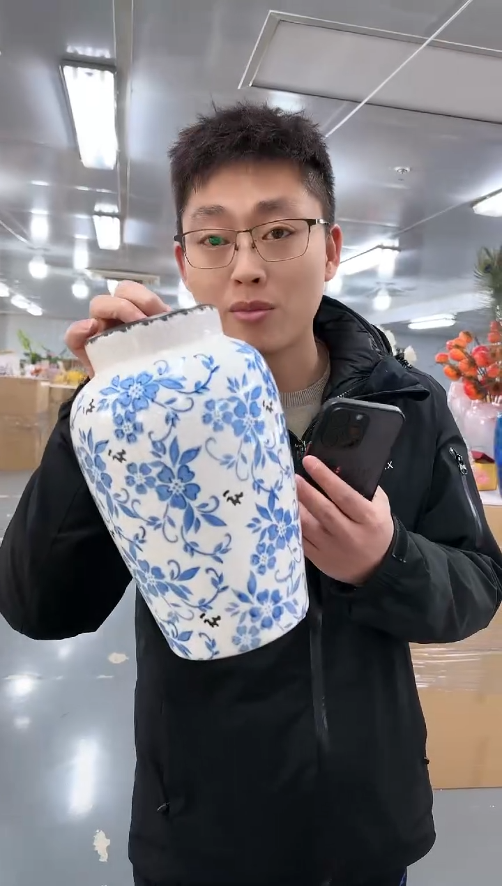 【闪购商品】玻璃小飞0003