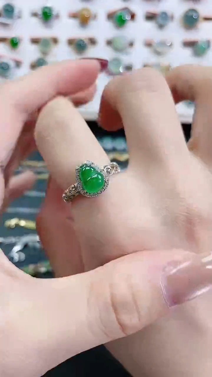 银S925镶嵌戒指翡翠 天然翡翠