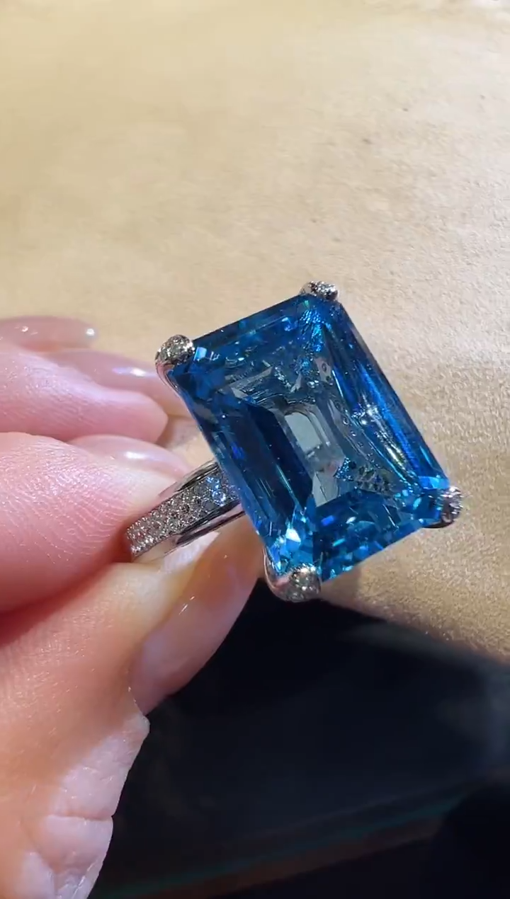 银S925镶嵌戒指托帕石托帕石戒指