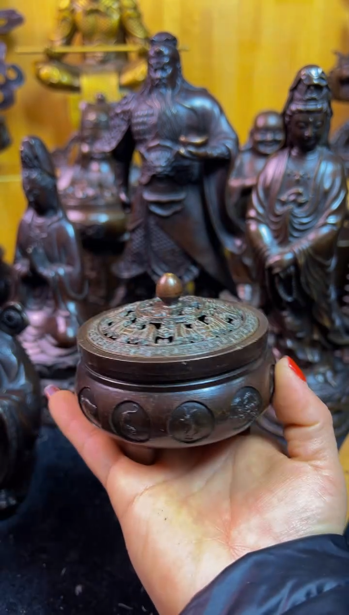 【闪购商品】1案台摆件 物品摆件