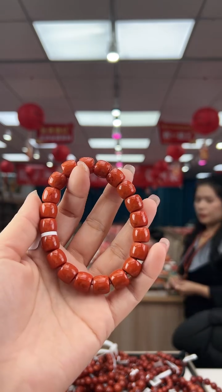 【闪购商品】南红玛瑙珠串未镶嵌多样发其一/11/92198548