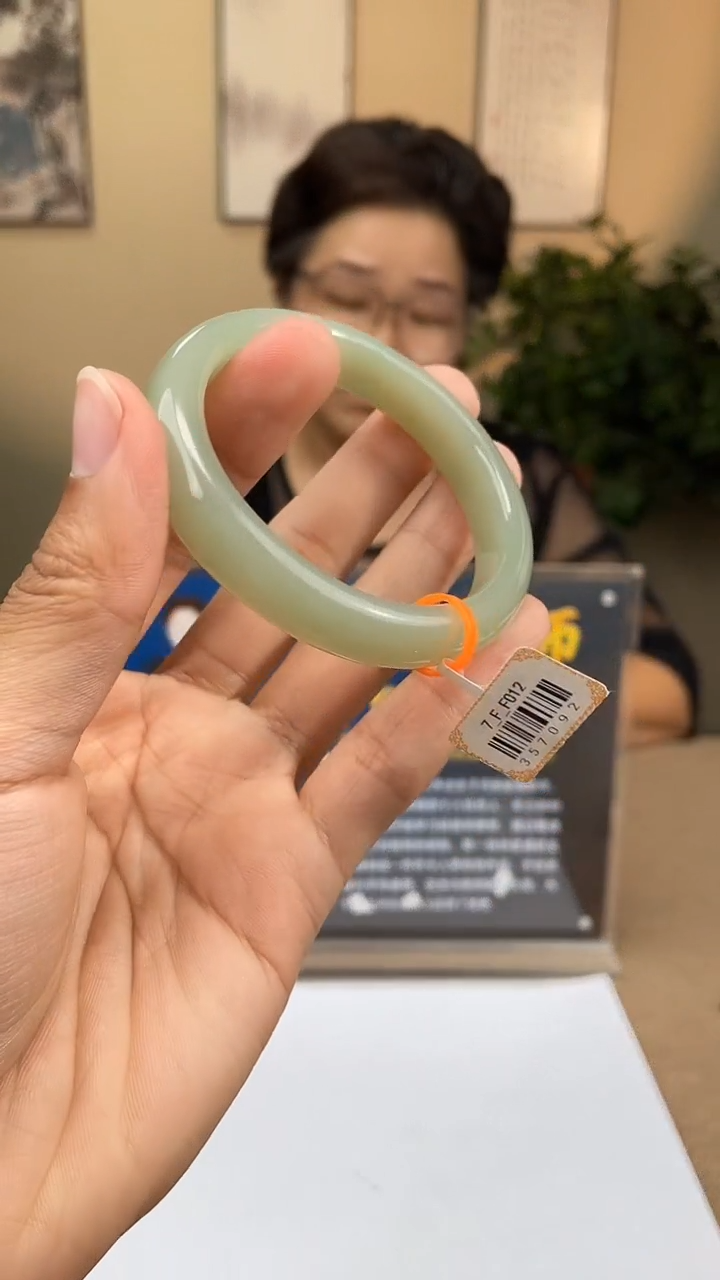 定制和田玉多样性拍一发一120115