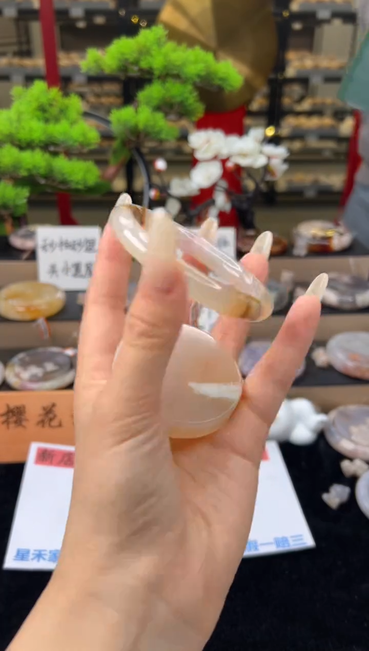 【闪购商品】石英质玉手镯未镶嵌55圈口（赠送镯心）11675