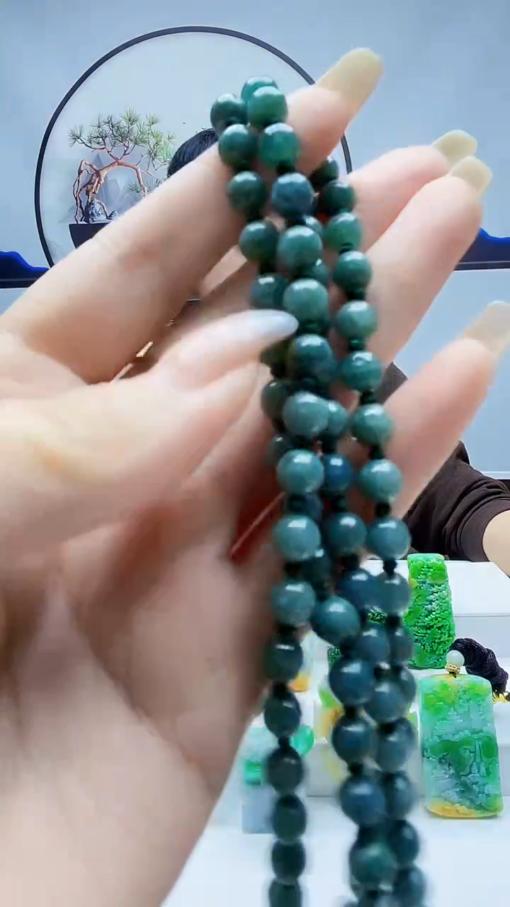 未镶嵌定制翡翠毛货挂件40