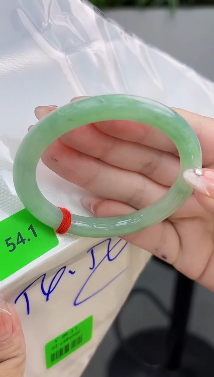 【闪购商品】翡翠手镯未镶嵌翡翠手镯