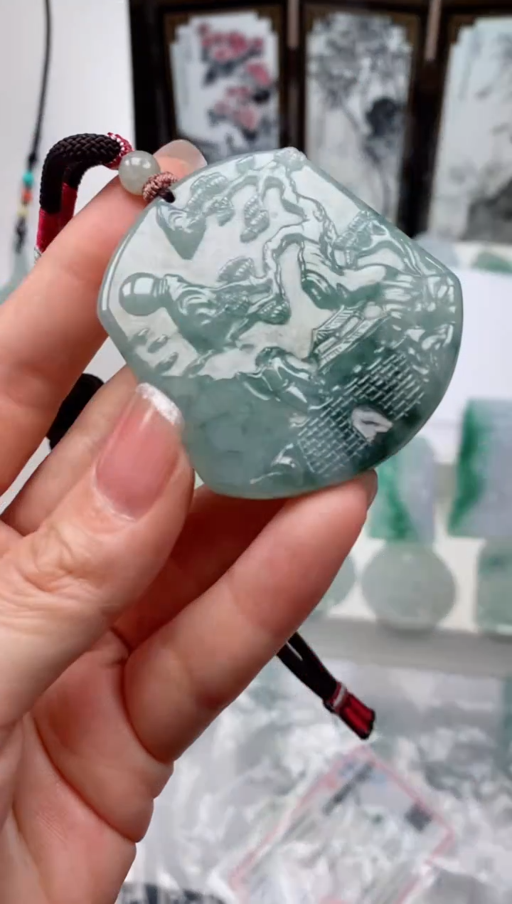 【闪购商品】翡翠颈饰未镶嵌吊坠