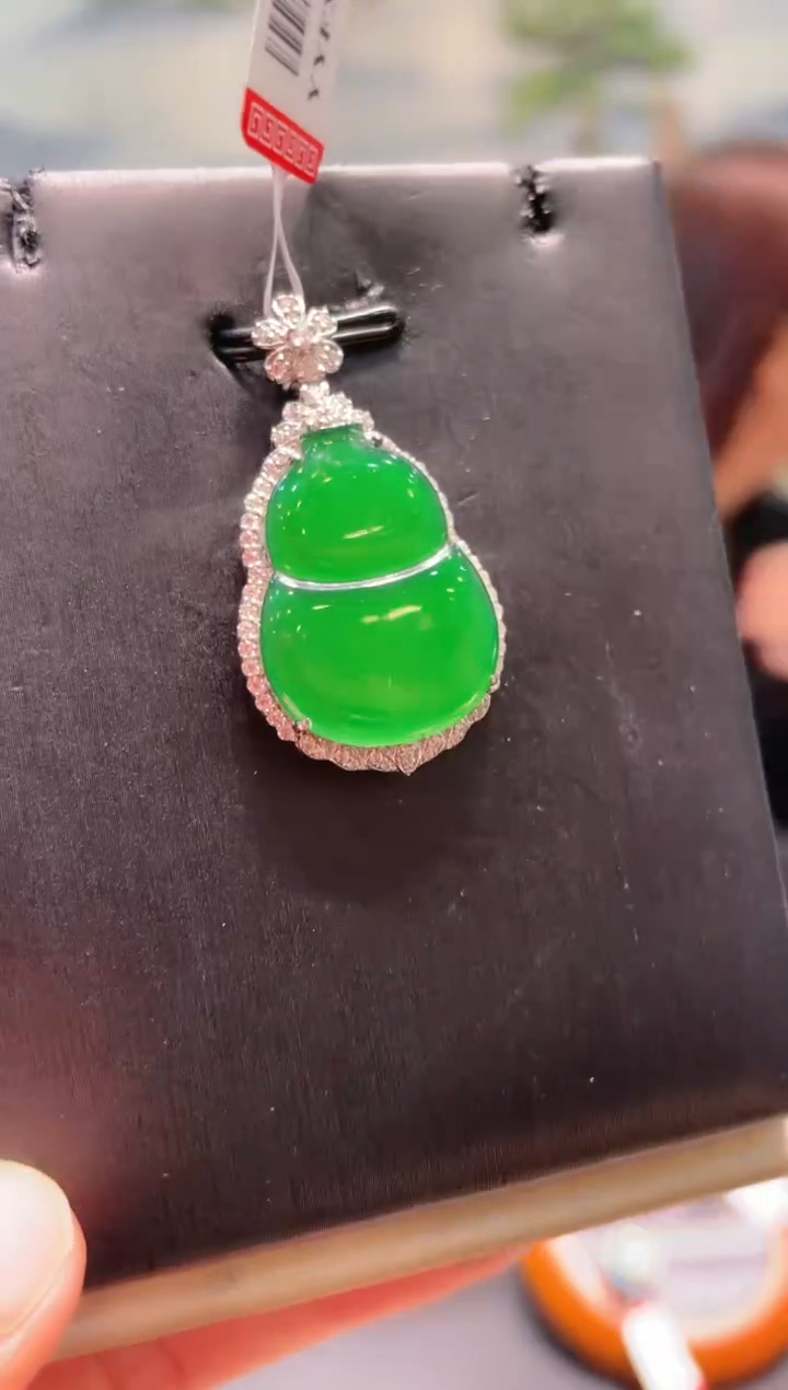 【闪购商品】翡翠颈饰18K金镶嵌A76天然A货翡翠