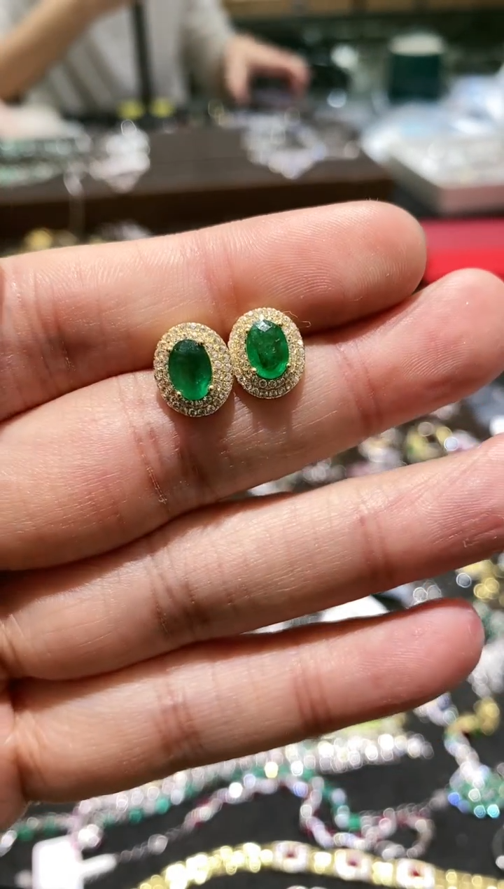 【闪购商品】祖母绿耳饰银S925镶嵌耳饰