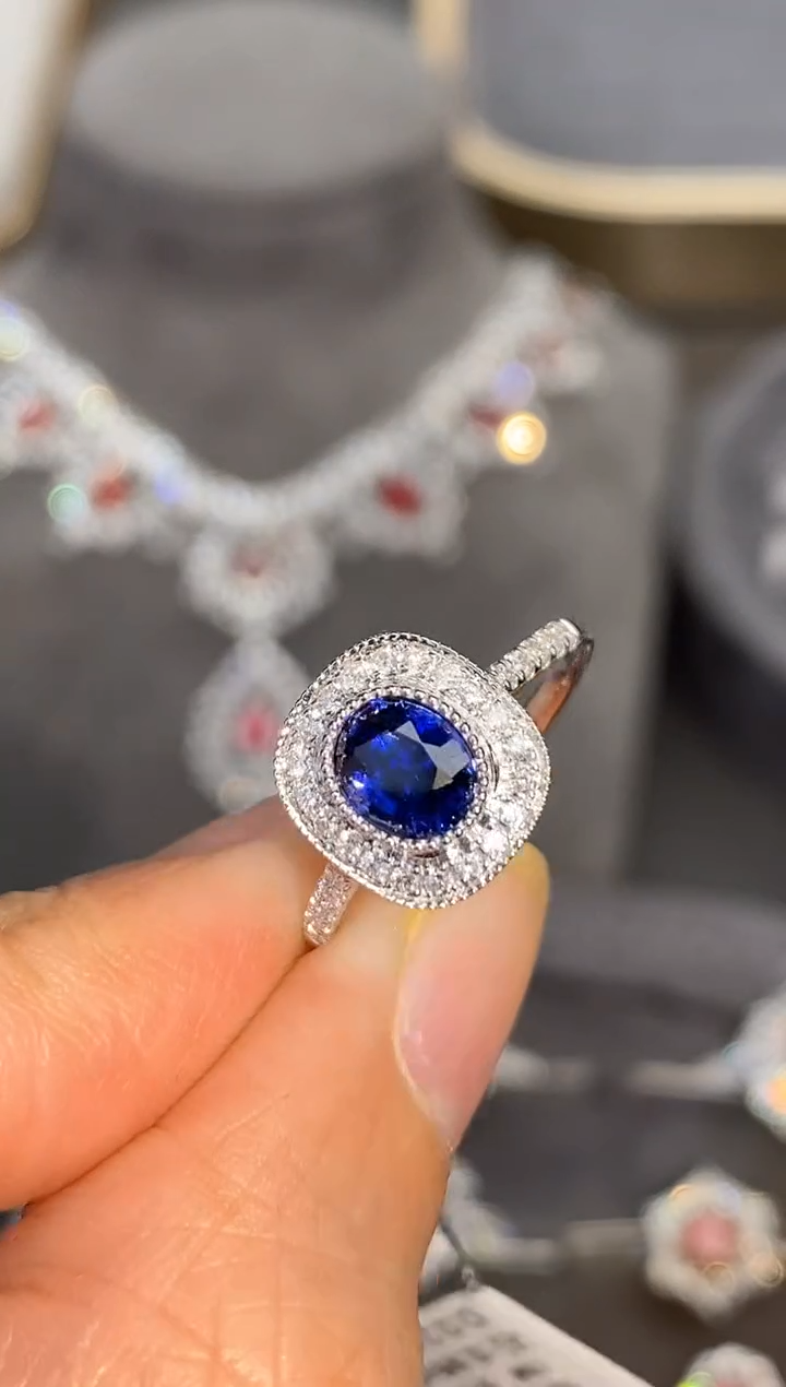 【闪购商品】蓝宝石戒指18K金镶嵌0.86ct/新年开工价
