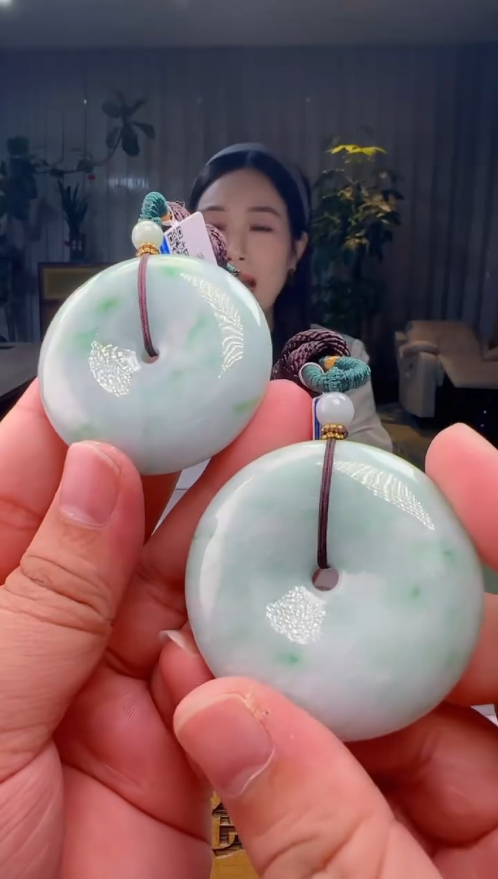 吊坠(不含链)未镶嵌翡翠多样性发其一ZM@@60B7J19556