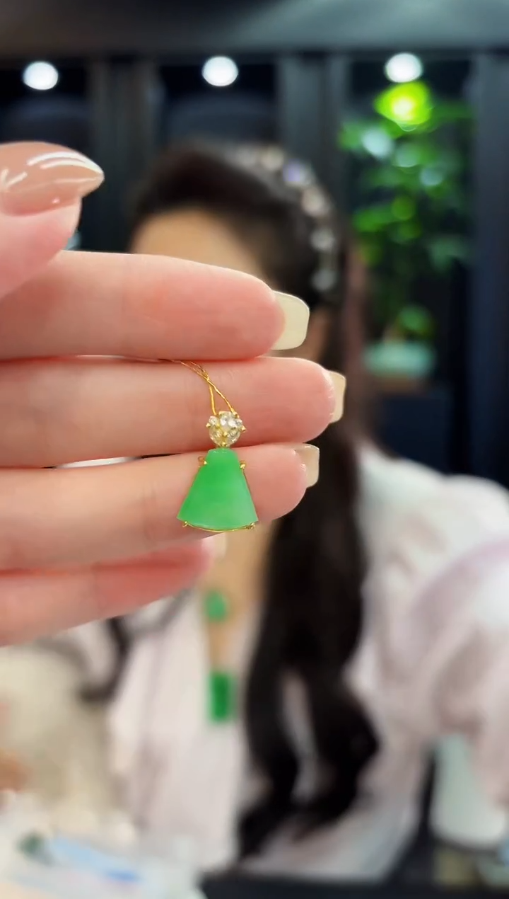 吊坠(不含链)未镶嵌翡翠 缅料A货/支持复检/一件