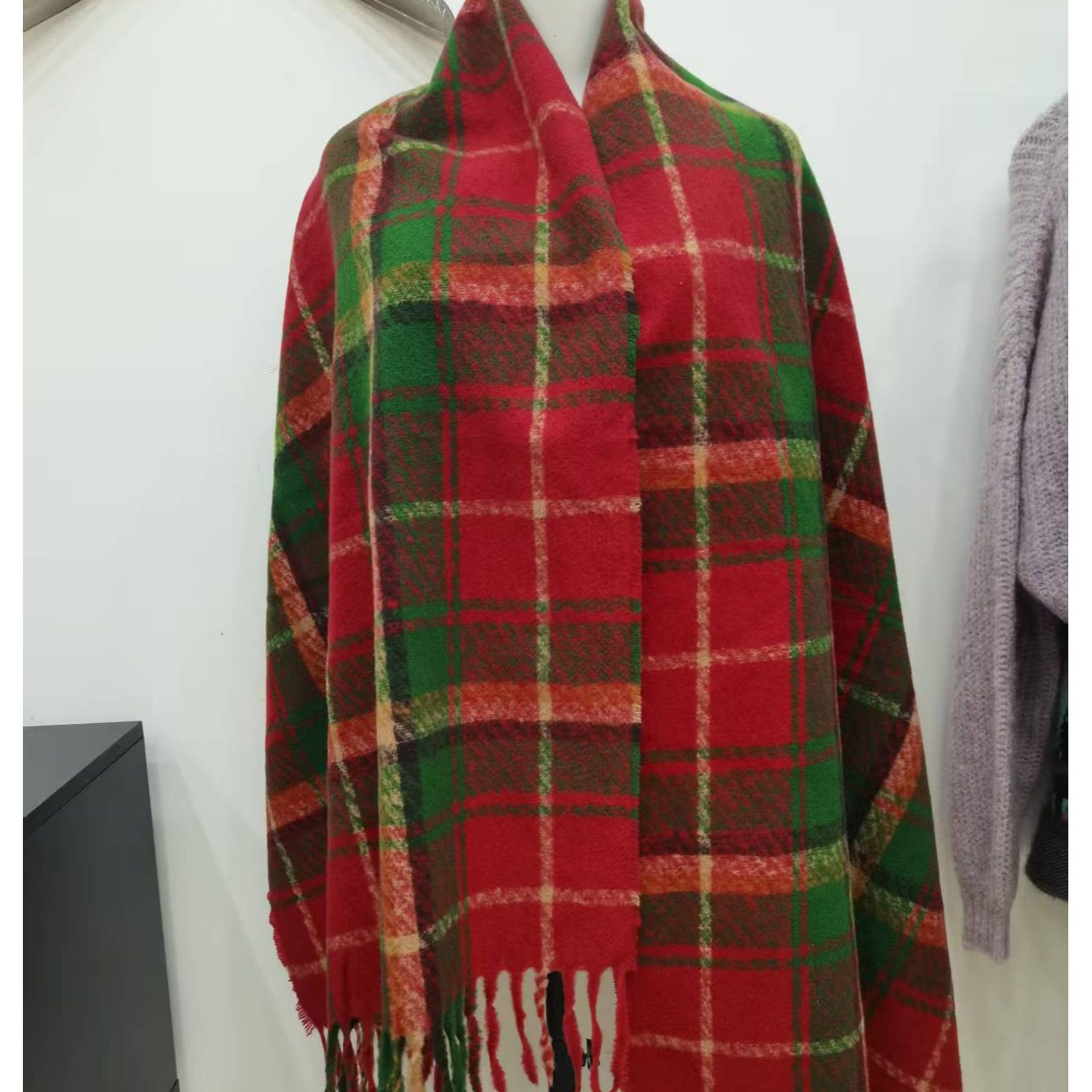 荣澜时尚百搭秋冬披肩