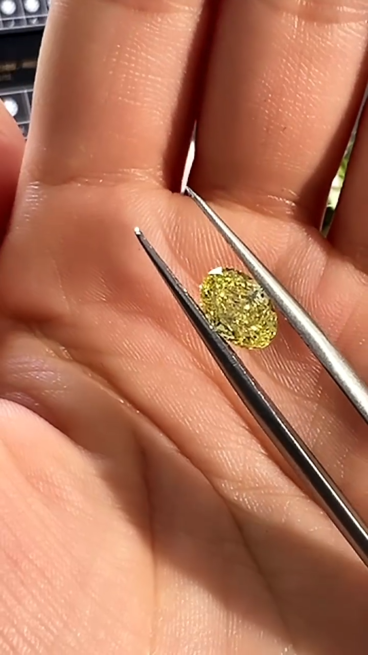 【闪购商品】实验室培育钻石裸石未镶嵌彩Y1076 1.17ct