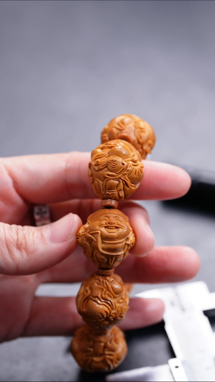 【闪购商品】橄榄核吊坠橄榄核