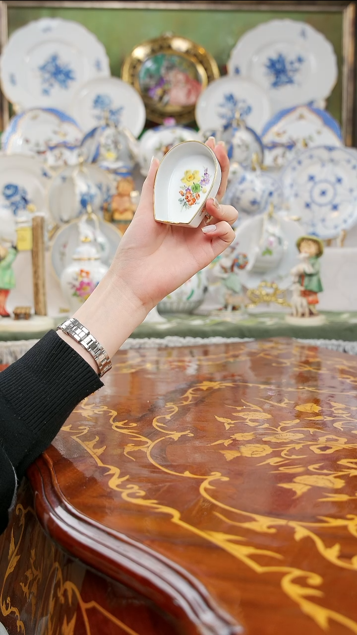 瓷米多家中古瓷器如图所示179