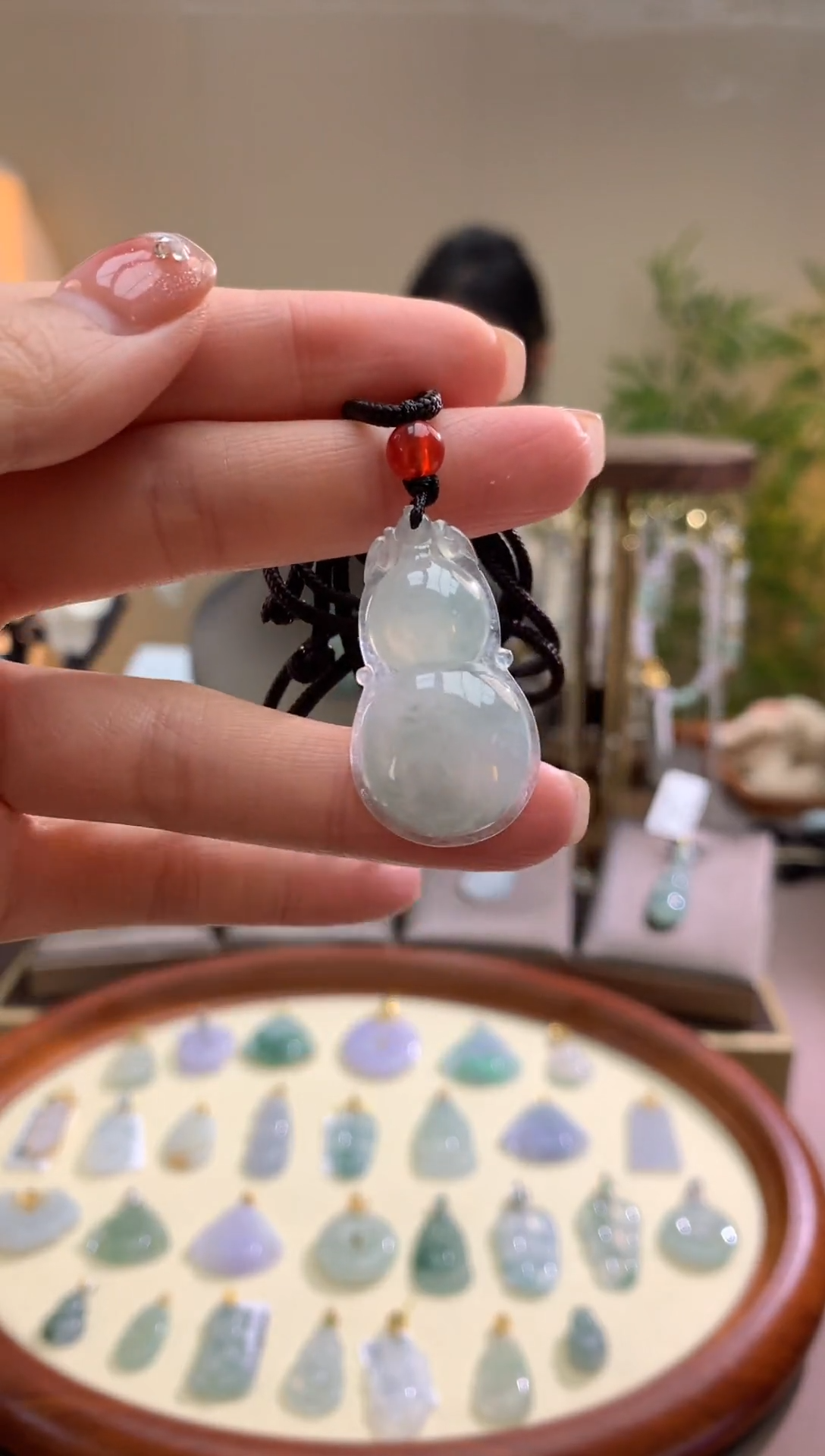 【闪购商品】翡翠颈饰未镶嵌葫芦