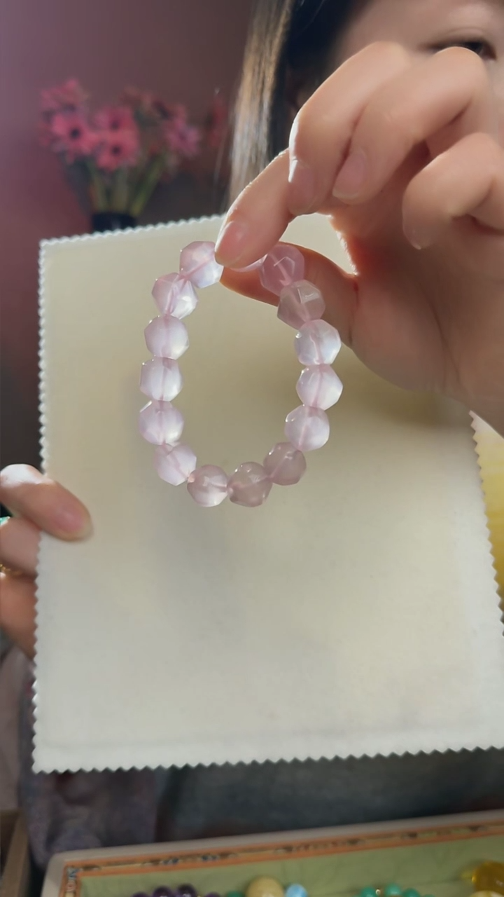 【闪购商品】水晶手串未镶嵌天然莫桑比克粉水晶手串