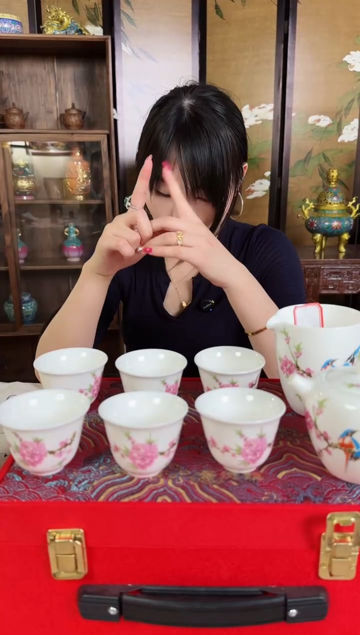 其他景德镇陶瓷摆件