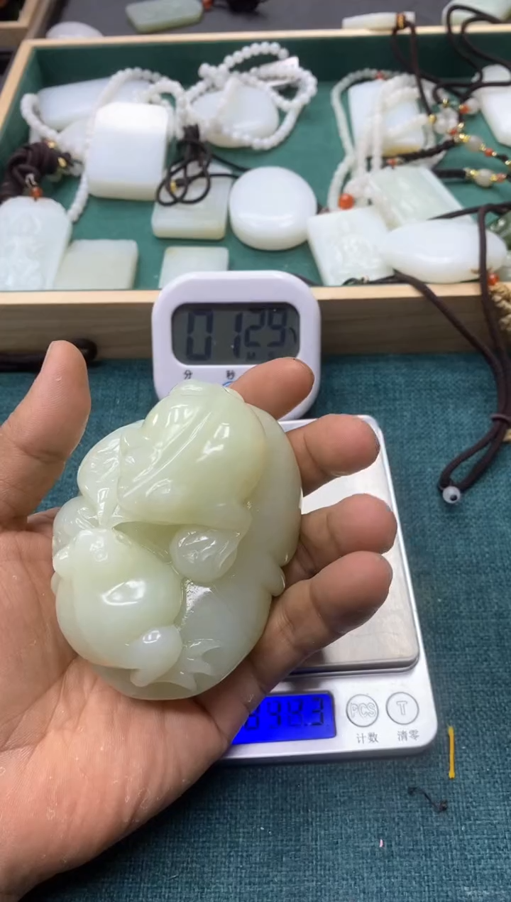 【闪购商品】定制和田玉定制摆件